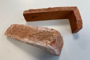 Eckstück Patina Stone red